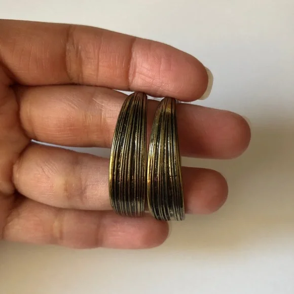 Premier Designs - Top It Off - Picture 3 of 4